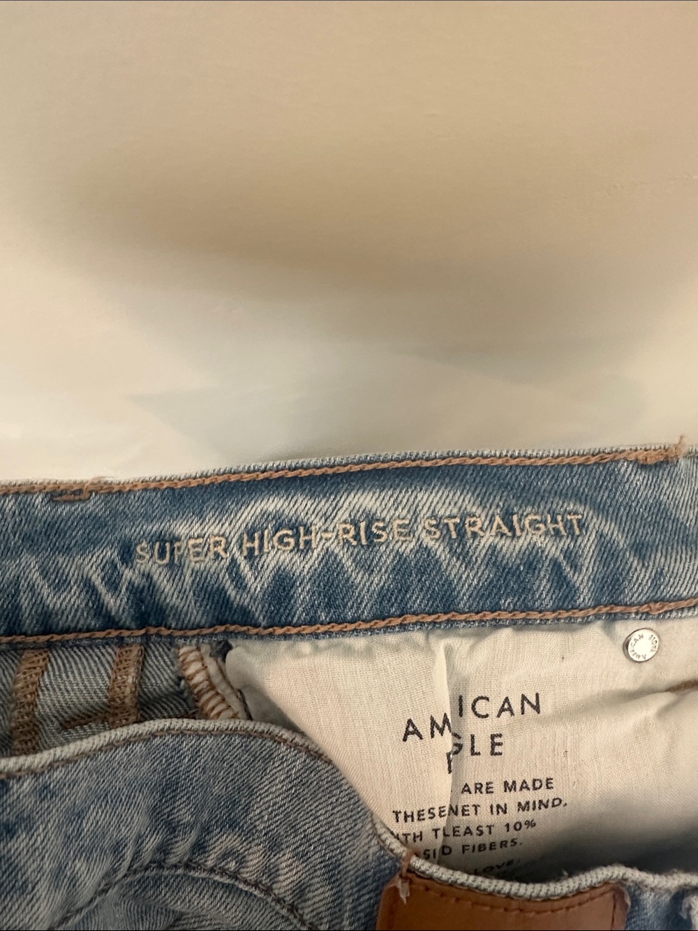 American Eagle Super High Rise Straight Jean - Picture 5 of 6